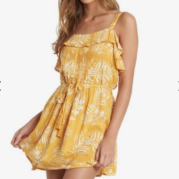 Roxy Dresses & Skirts - NWT Roxy Solo Adventure Strappy Dress 💛